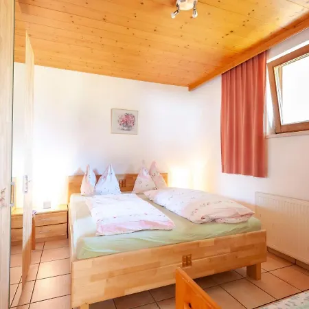 In Near Lift מאיירהופן