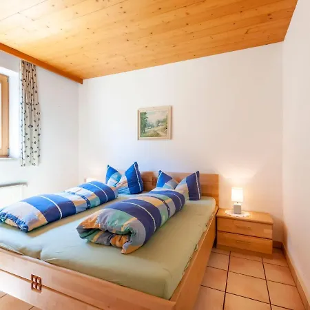 With Garden Near Hiking Trails Apartman Mayrhofen